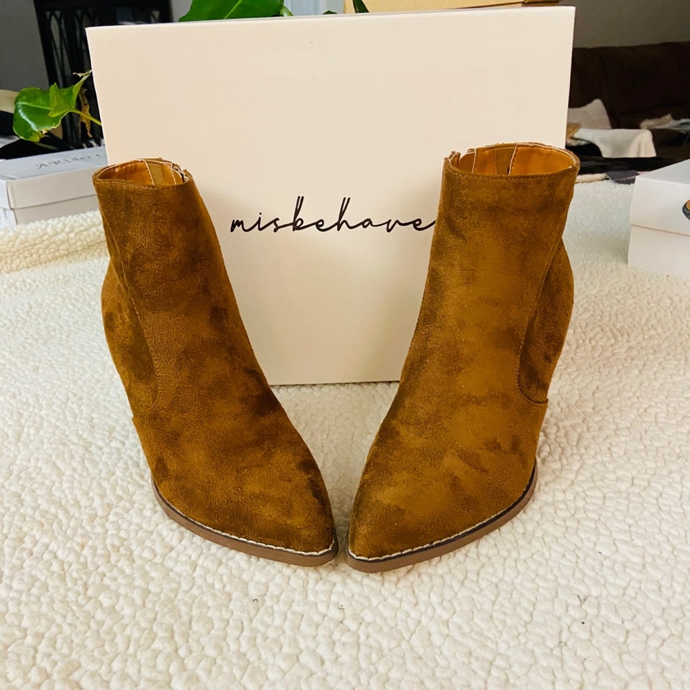 Misbehave🤩  BOOTIES💋.                      worn one time🤦🏼‍♀️